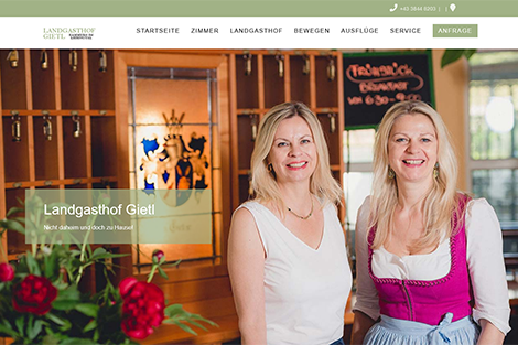 Zwei blonde Damen sind rechts im Bild der Homepage zu sehen.